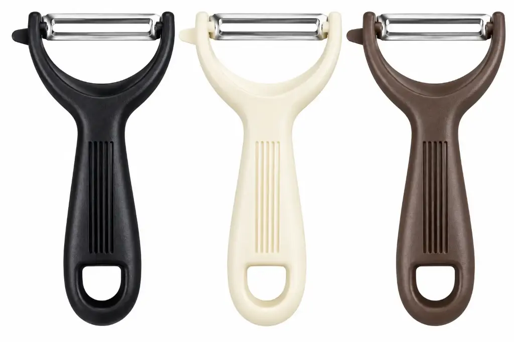 Peeler Y-Type Plastic Handle with Steel Blade Assorted Colours - 103