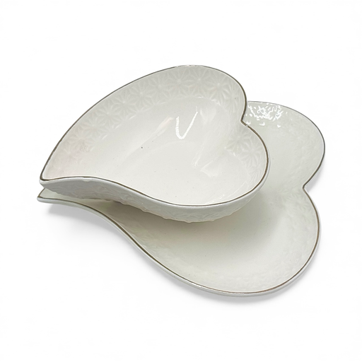 [D1359] Bowl W/Plate Heart Emb W/Gold Rim Rvt478